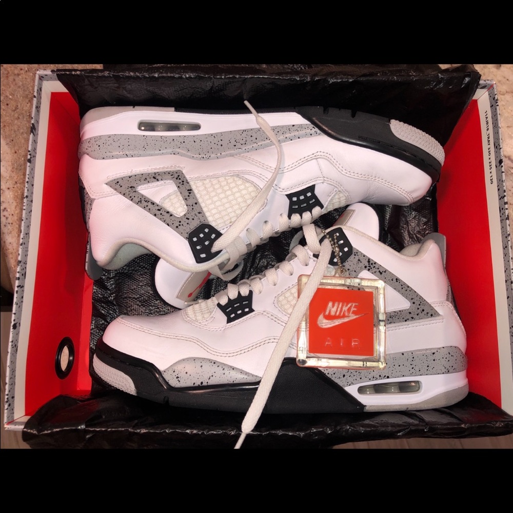 Air Jordan 4 Retro OG 'White Cement'